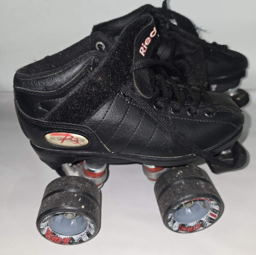 Riedel Black Kids Roller Skates Size 2